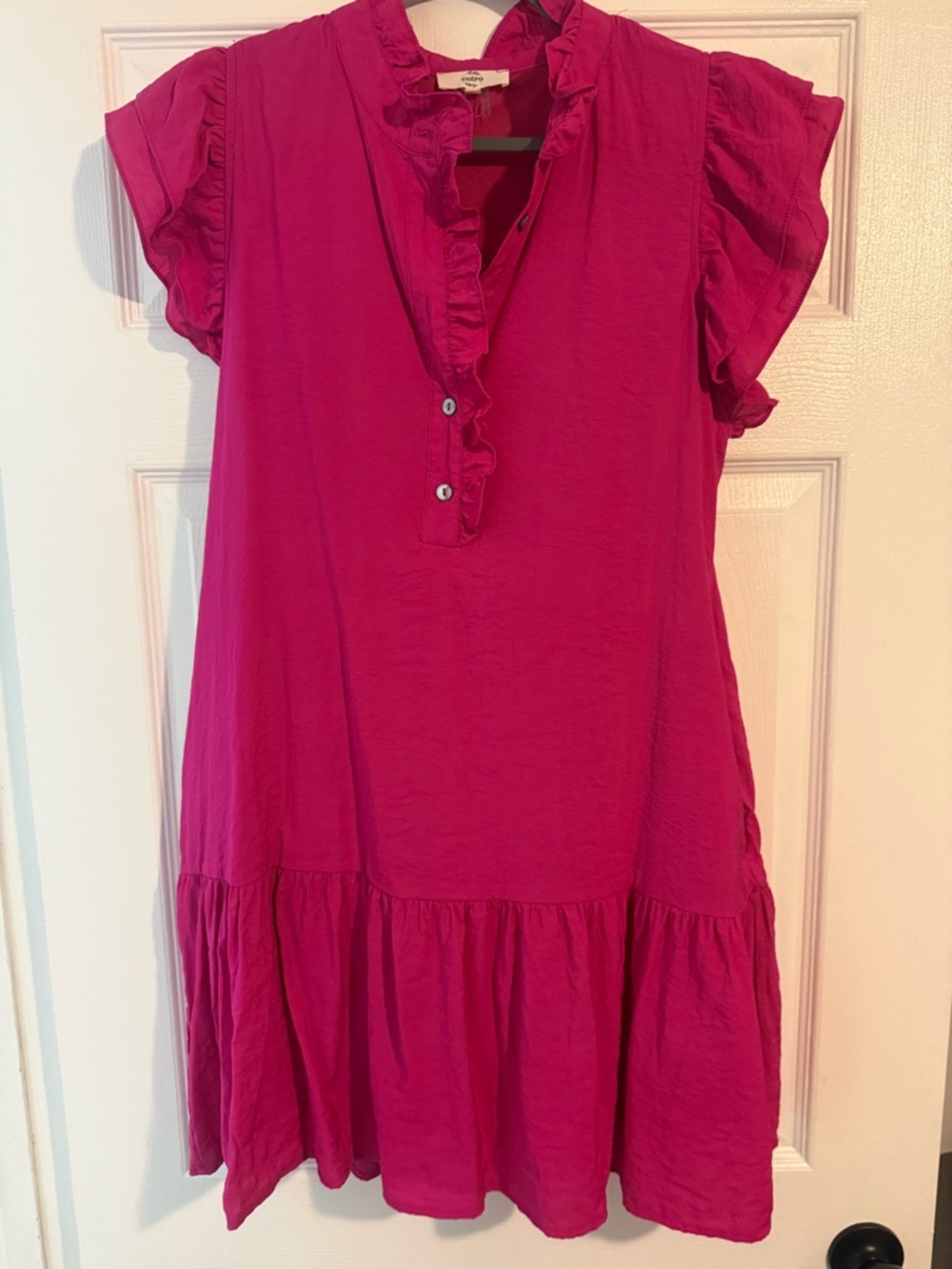 entro Ruffled Henley Dress in Bright Pink